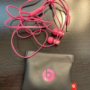 Beats by Dre earphone/ earbuds